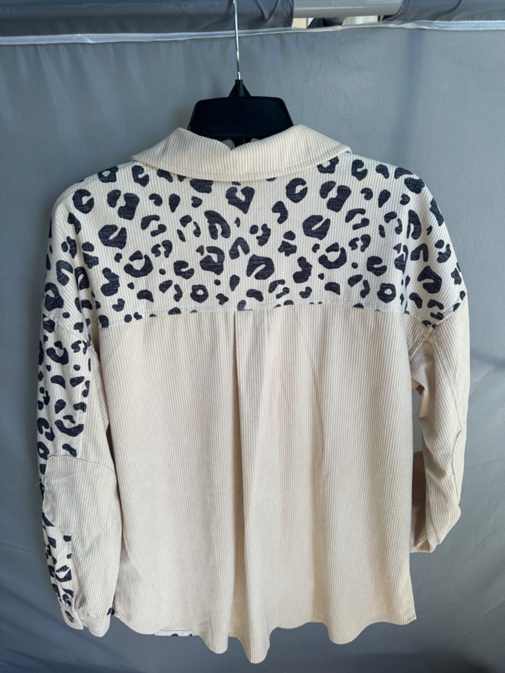Leopard Patchwork Beige Shacket Jacket - Picture 3 of 4